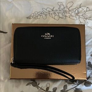 Coach Black Leather Wristlet Wallet